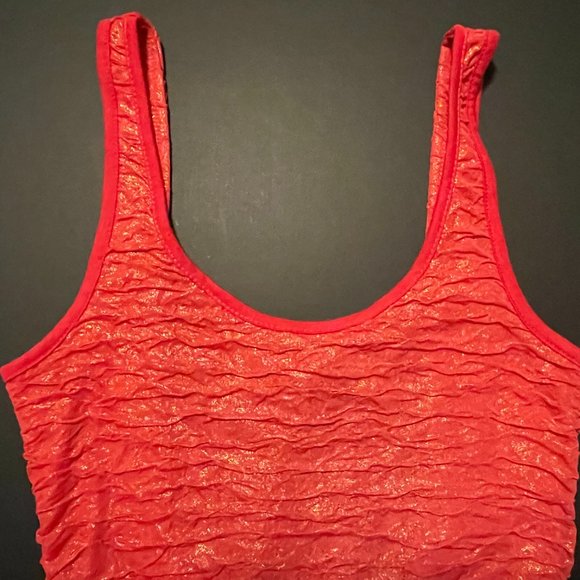 Hot, Sexy must have dress from Material Girl - Picture 8 of 12